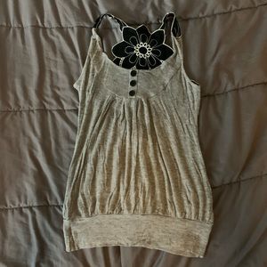 Grey tank top
